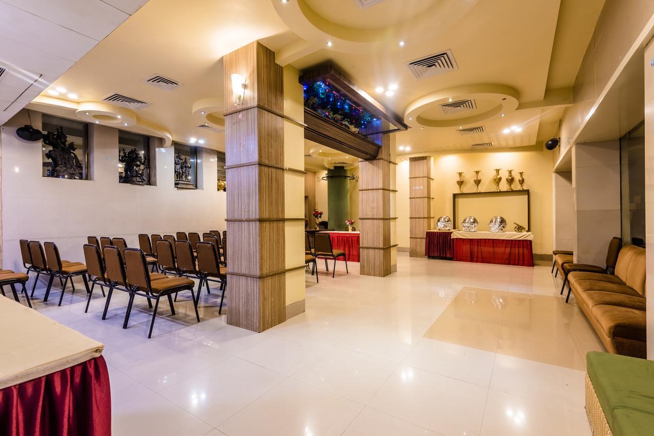 Hotel Panchratna Panvel Exterior photo