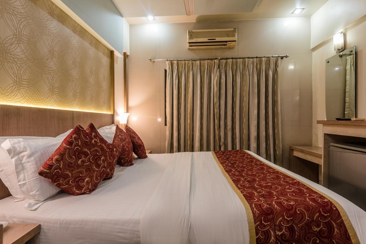 Hotel Panchratna Panvel Exterior photo