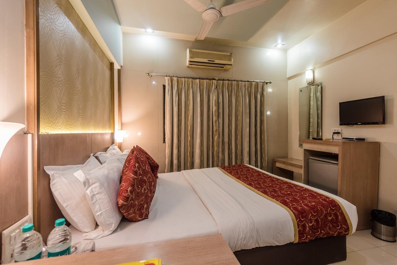 Hotel Panchratna Panvel Exterior photo