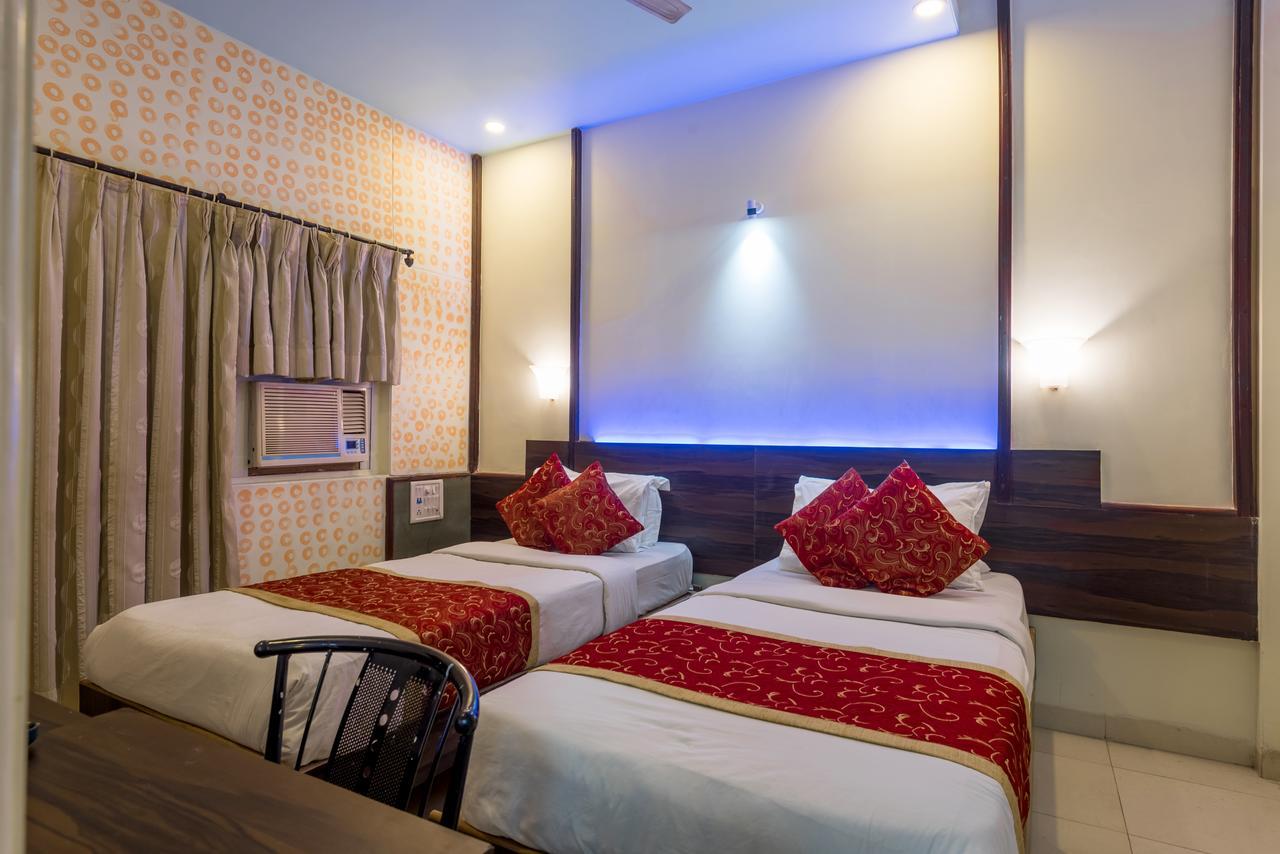 Hotel Panchratna Panvel Exterior photo